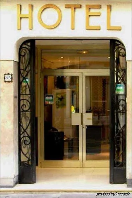 Hotell La Bruyere Paris